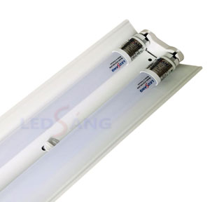 Chi tiết domino nối dây của máng đèn LED T8 giúp lắp đặt nhanh