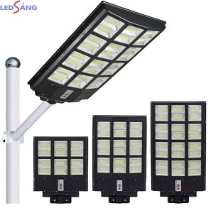 Đèn Đường Năng Lượng Mặt Trời Liền Thể Đôi 500w